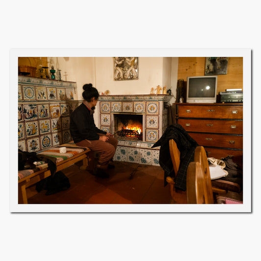 ポストカード｜ID001｜薪をくべる人